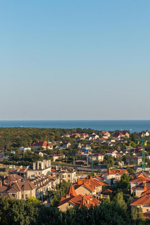 Уютная Квартира В Жк Острова Kryzhanivka Exterior foto